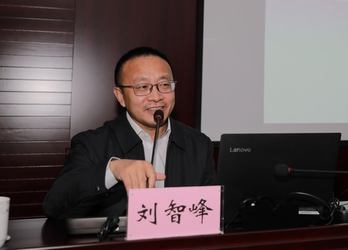 学习百年党史 汲取智慧力量