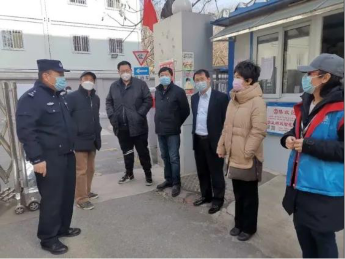 花园路街道领导班子检查指导社区防疫工作(1)699.png
