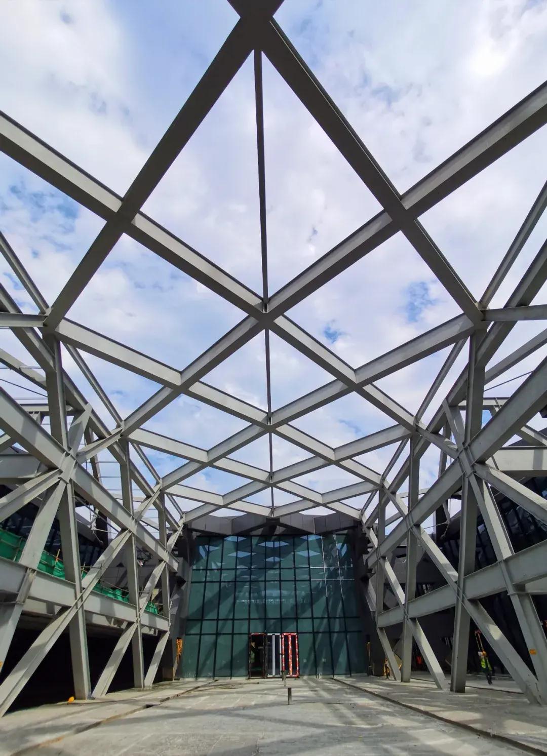 五棵松冰上运动中心建成后.jpg